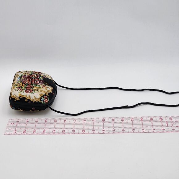 La Regale Vintage Needlepoint Floral Pattern Clutch Bag - Picture 10 of 11
